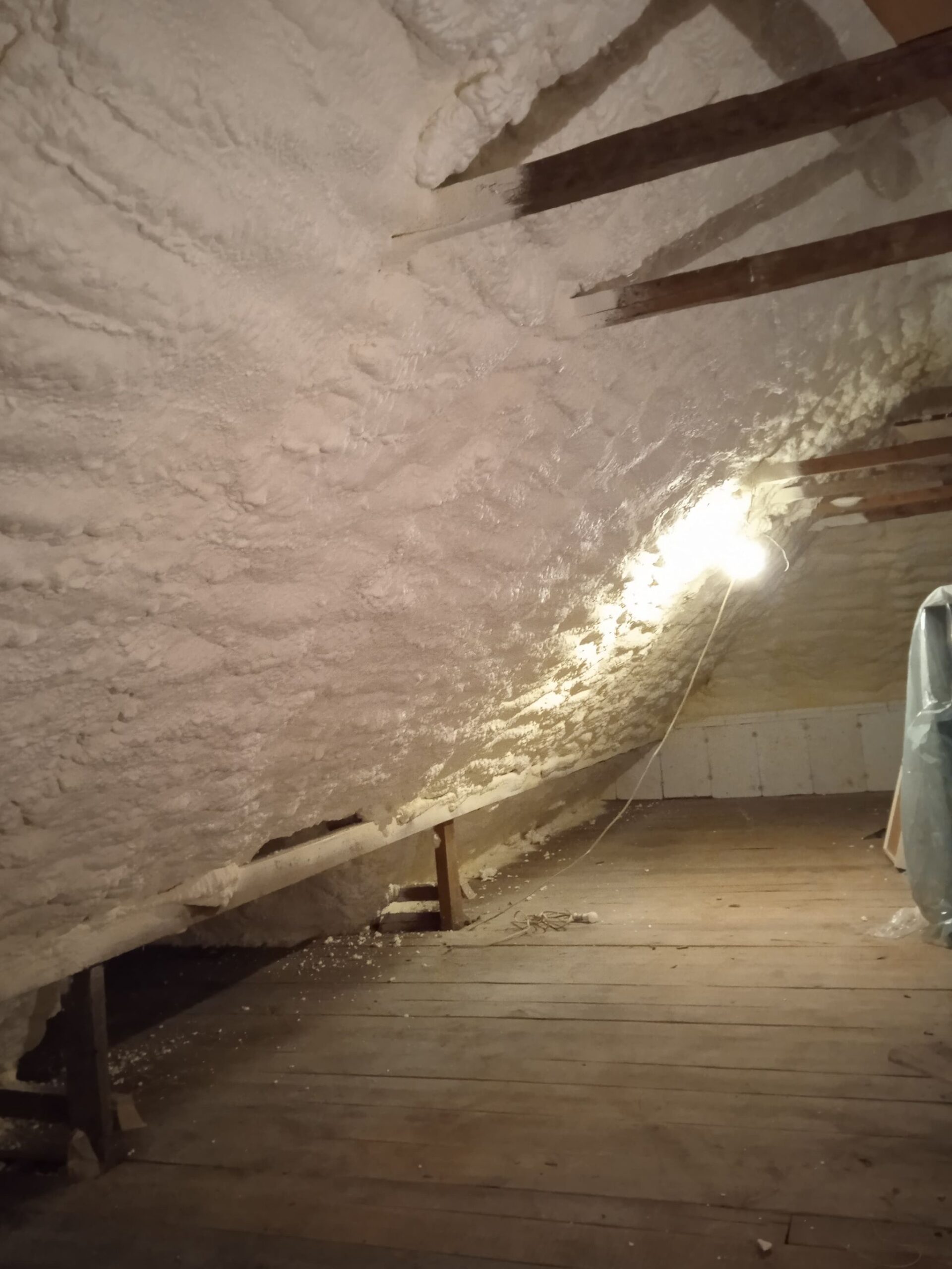 Kolejne ocieplone poddasze – Ugniewo